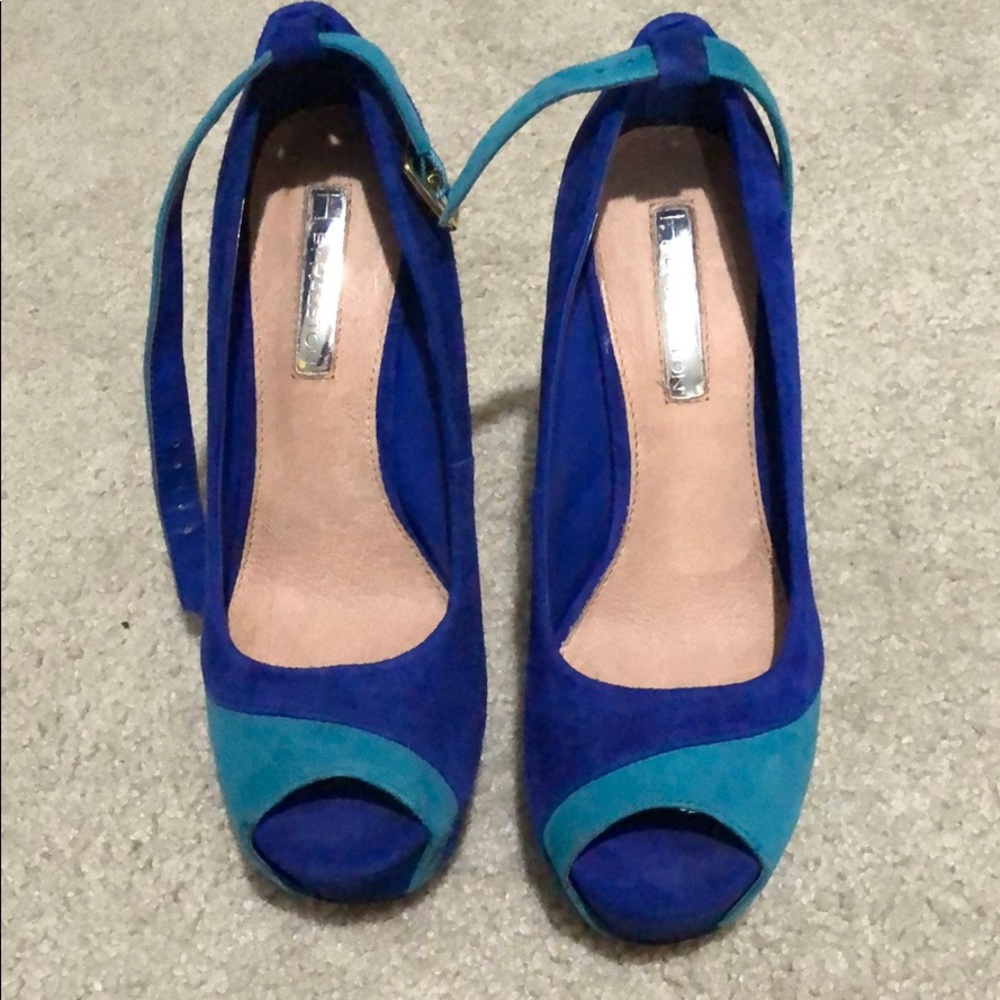 Shoes - Picture 6 of 7